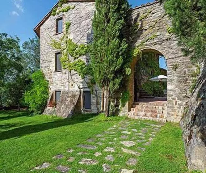 ホテル Borgo Di Bastia Creti
