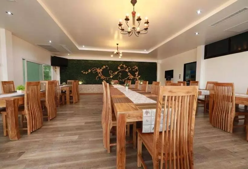 ホテル Chayada Garden House And Resort