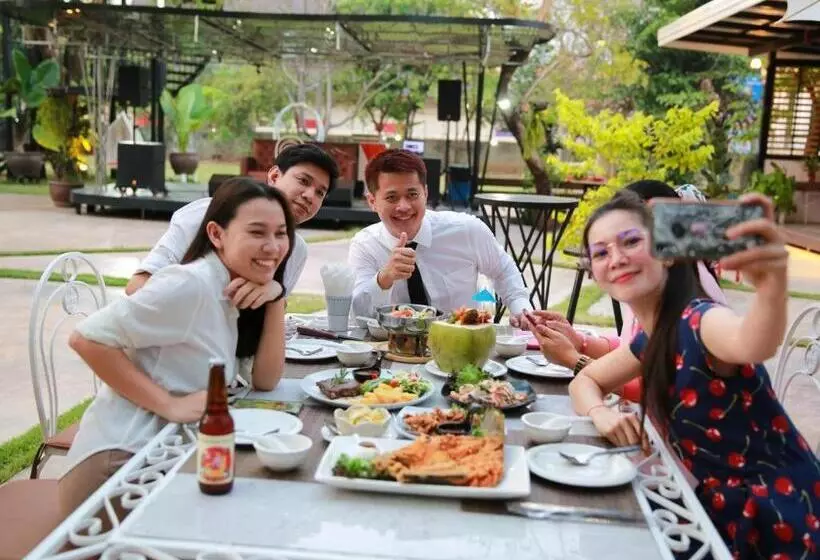 ホテル Chayada Garden House And Resort