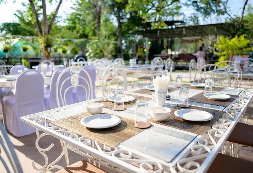 فندق Chayada Garden House And Resort