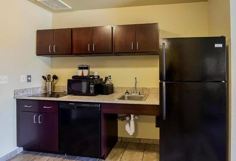 Hotelli Cobblestone Inn & Suites  Altamont