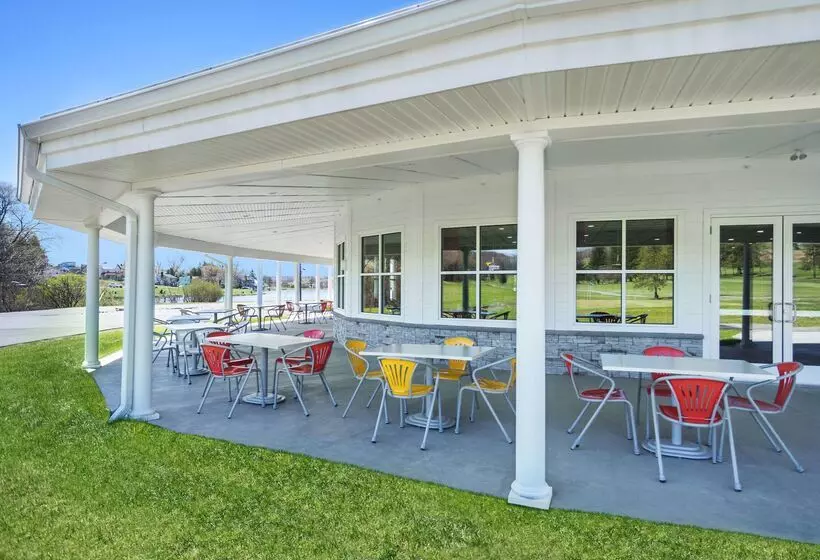 호텔 Comfort Suites Dubois