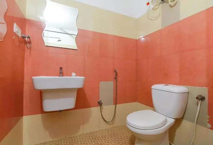 هتل Half Moon Residency Calicut