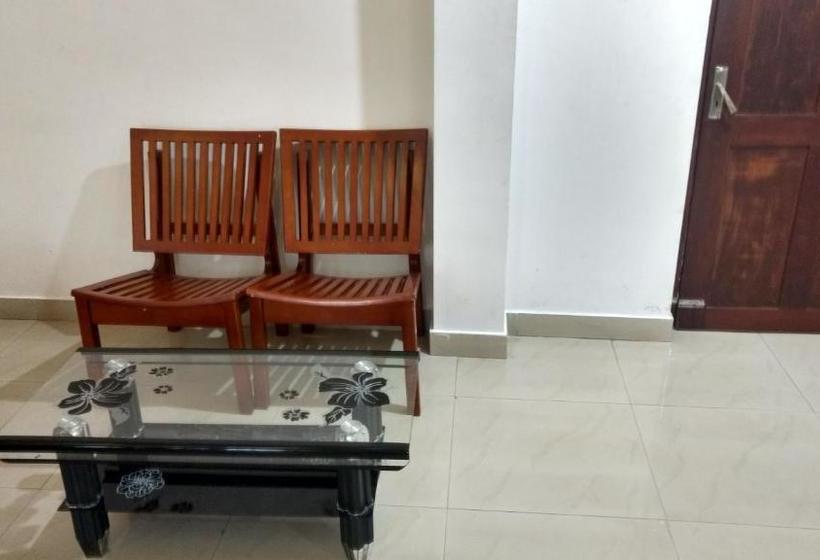 فندق Half Moon Residency Calicut