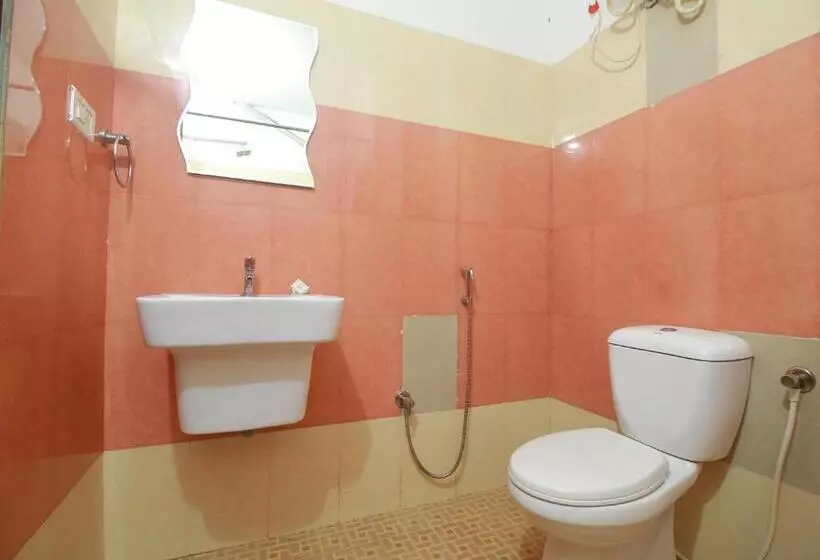 هتل Half Moon Residency Calicut