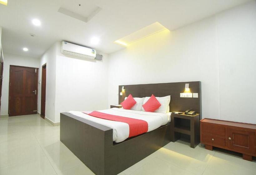 فندق Half Moon Residency Calicut