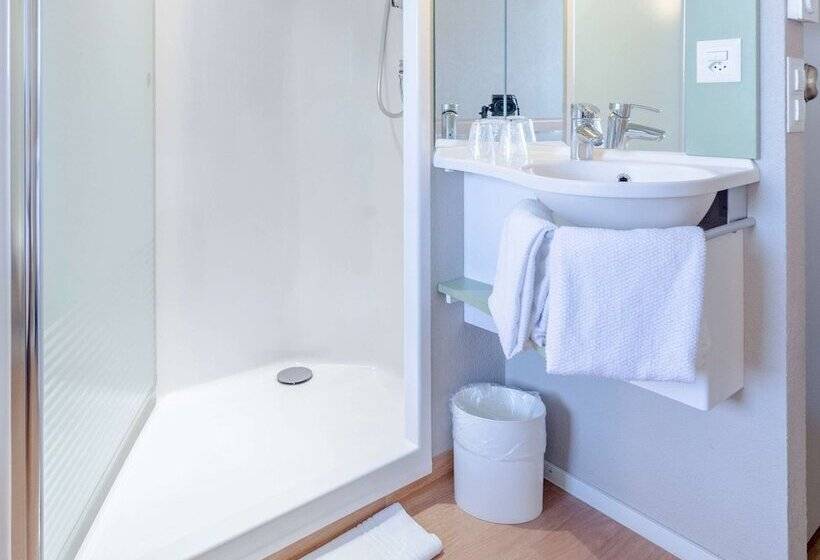 בית מלון כפרי Ibis Budget Basel City