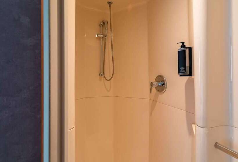 هتل Ibis Budget Lyon Villeurbanne