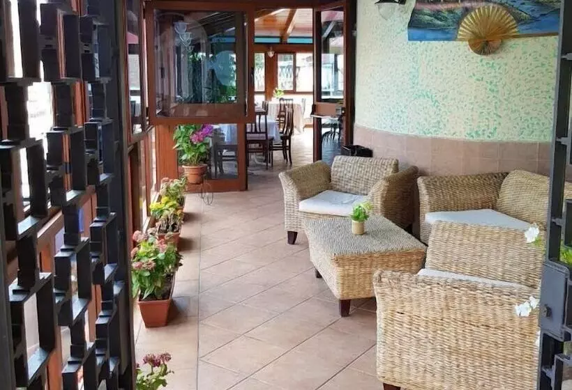 هتل Le Tre Caravelle