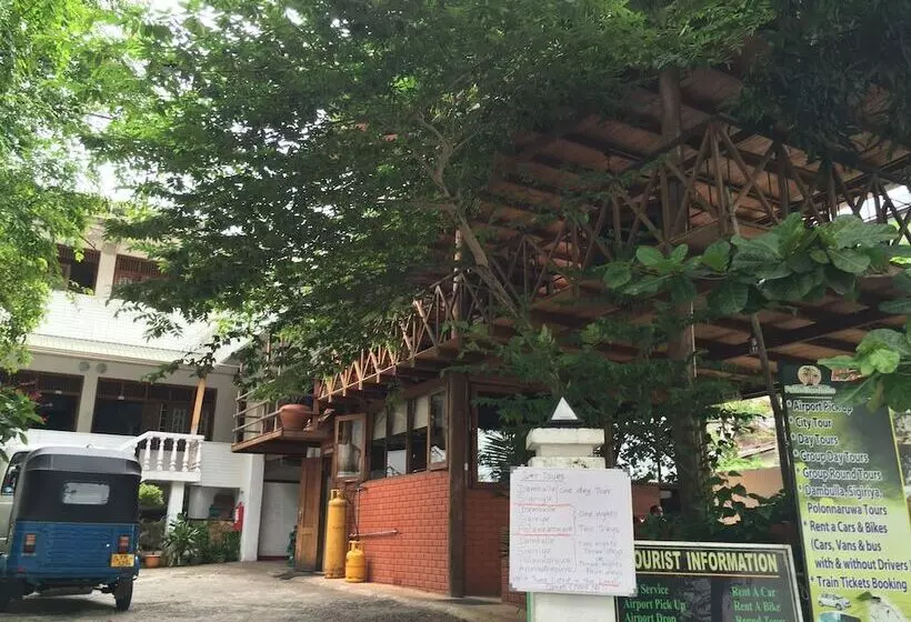 Отель Mango Garden