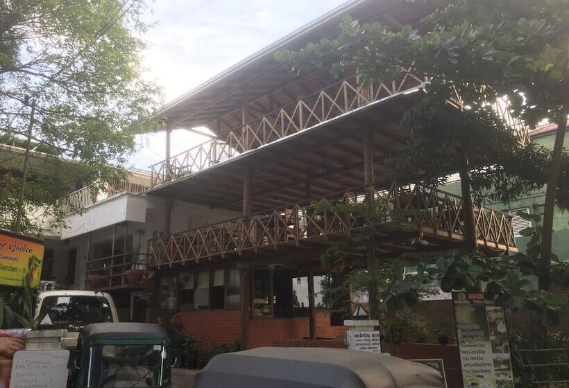 فندق Mango Garden