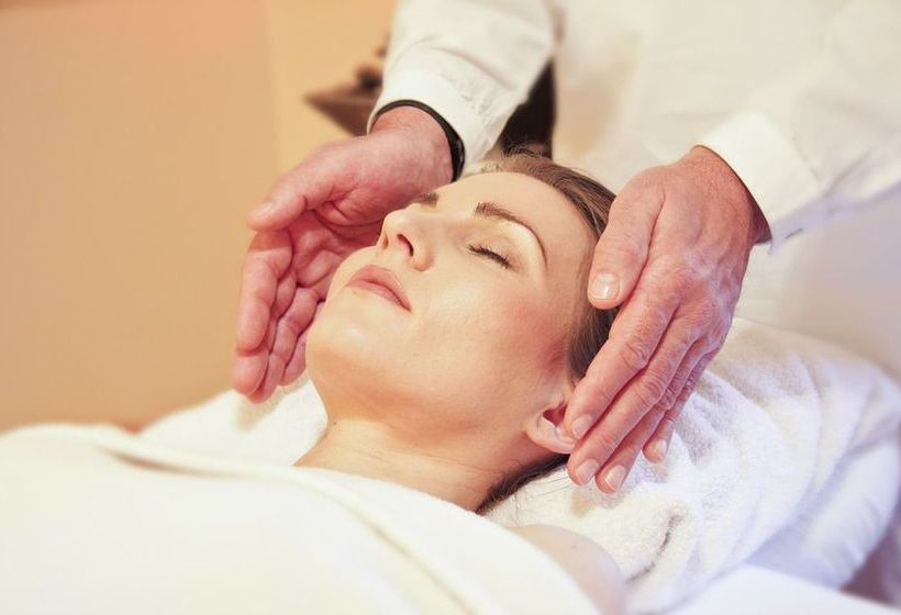 ホテル Nirvana Detox Healing Center