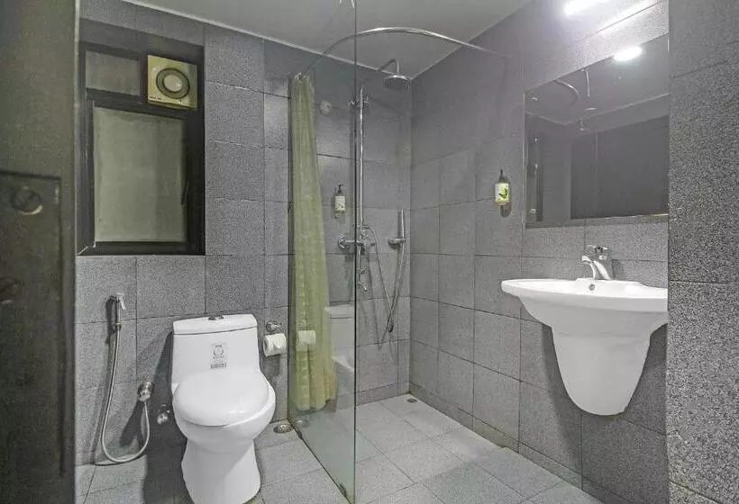Fabhotel Ballygunge Luxury   Nr Ballygunge Station