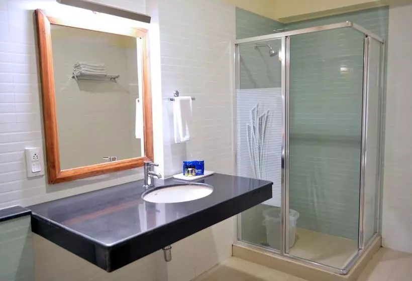 ホテル Oyo Premium Classic Haridwar