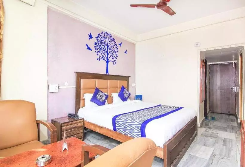 ホテル Oyo Rooms Bada Chauraha Civil Lines