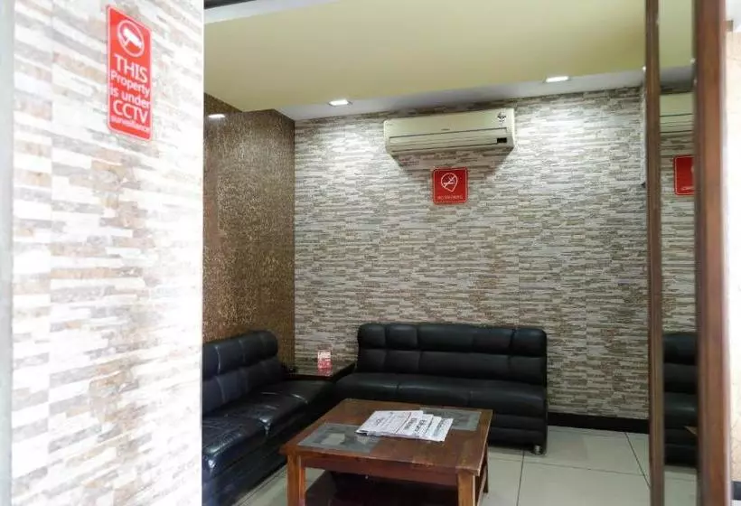 Hôtel Oyo Rooms Sodala Circle