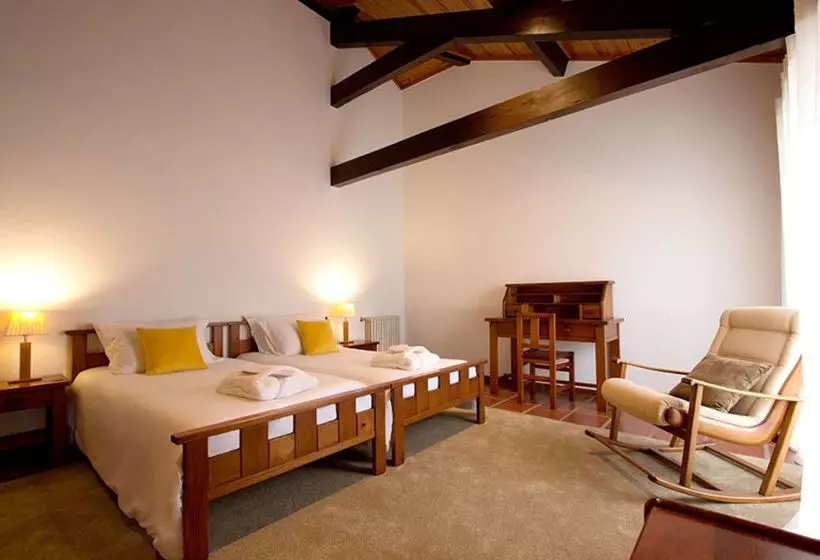 Отель Solar Da Cerca Do Mosteiro