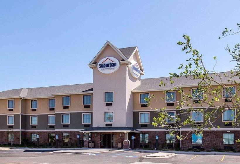 Hotel Suburban Studios Midland I20