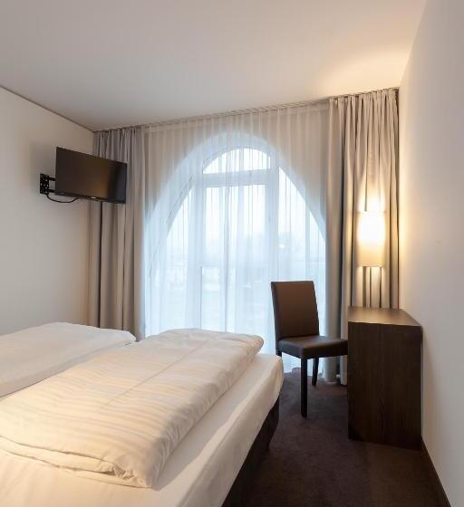 Отель Tobbaccon