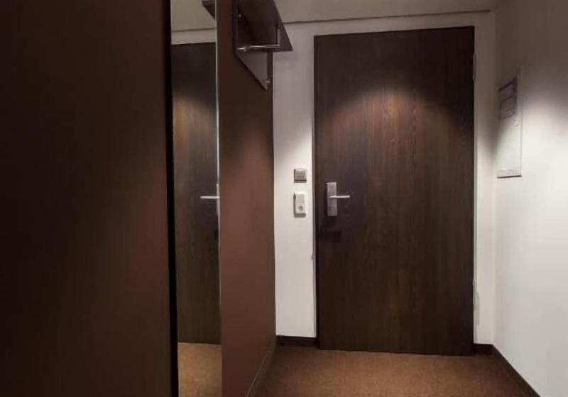 Отель Tobbaccon