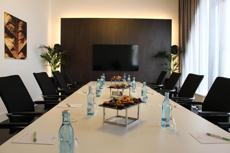 Отель Tobbaccon