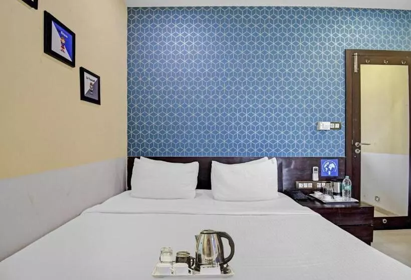 Townhouse 727 Hotel The Platinum
