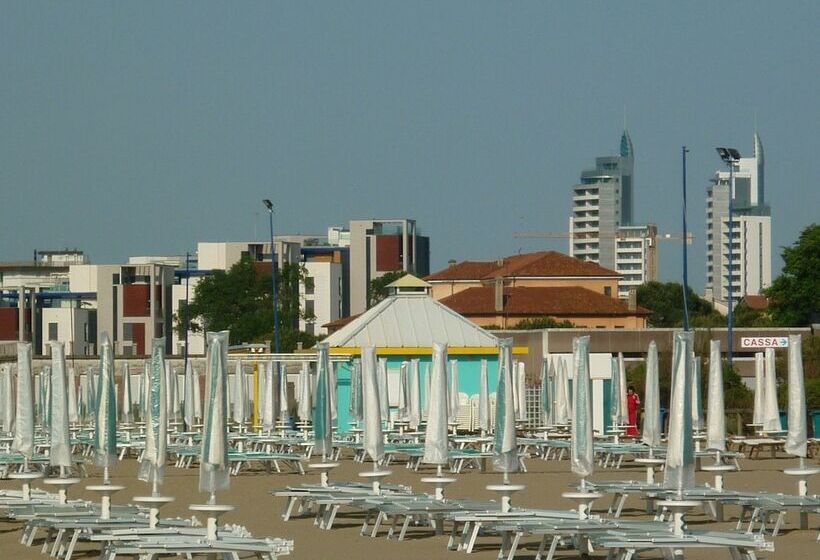 בית מלון כפרי Villa Dina