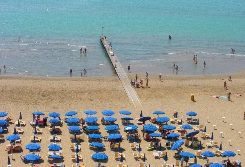 בית מלון כפרי Villa Dina