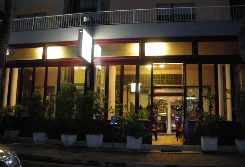 בית מלון כפרי Villa Dina