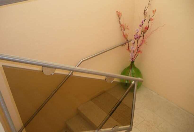 בית מלון כפרי Villa Dina