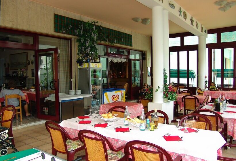 בית מלון כפרי Villa Dina