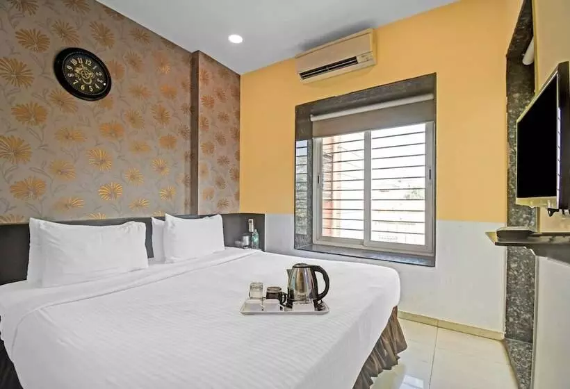 Townhouse 727 Hotel The Platinum
