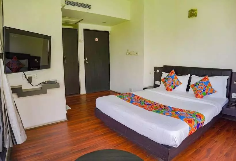 Fabhotel Ballygunge Luxury   Nr Ballygunge Station