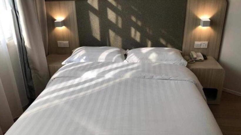 Hanting Hotel Yulin Suide Tianhechang