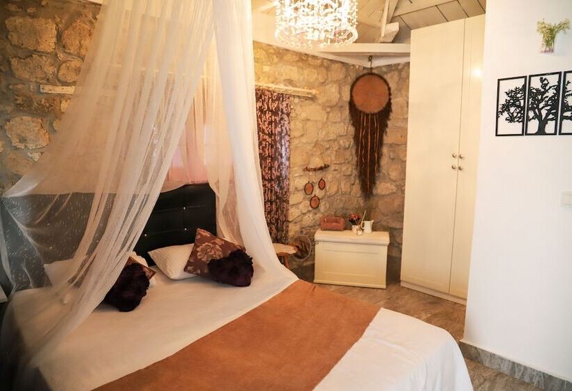 Usta X Cirak Butik Otel