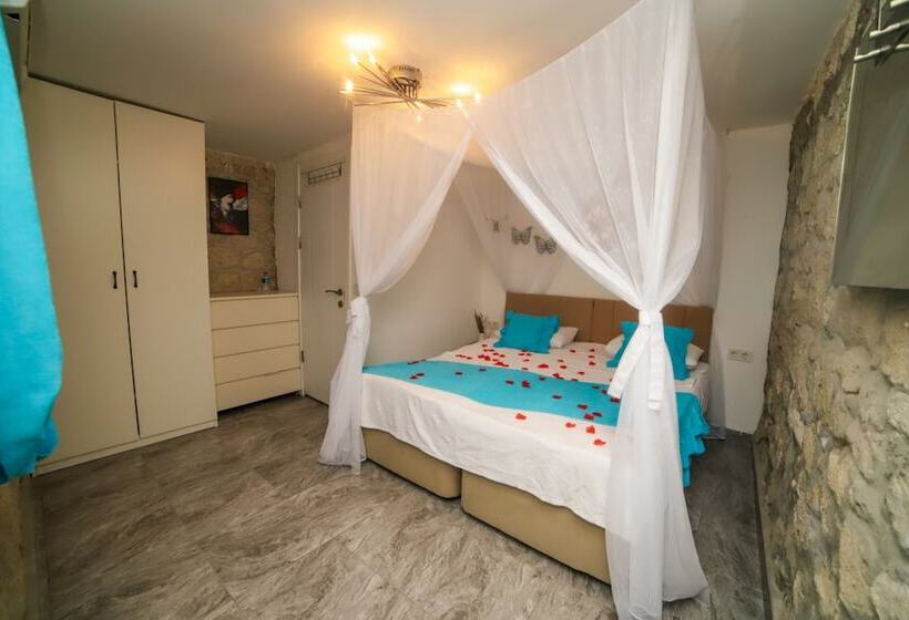 Usta X Cirak Butik Otel