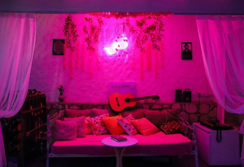 Usta X Cirak Butik Otel