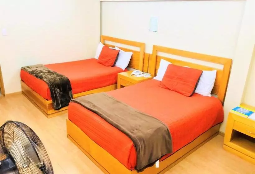 & Suites Victoria
