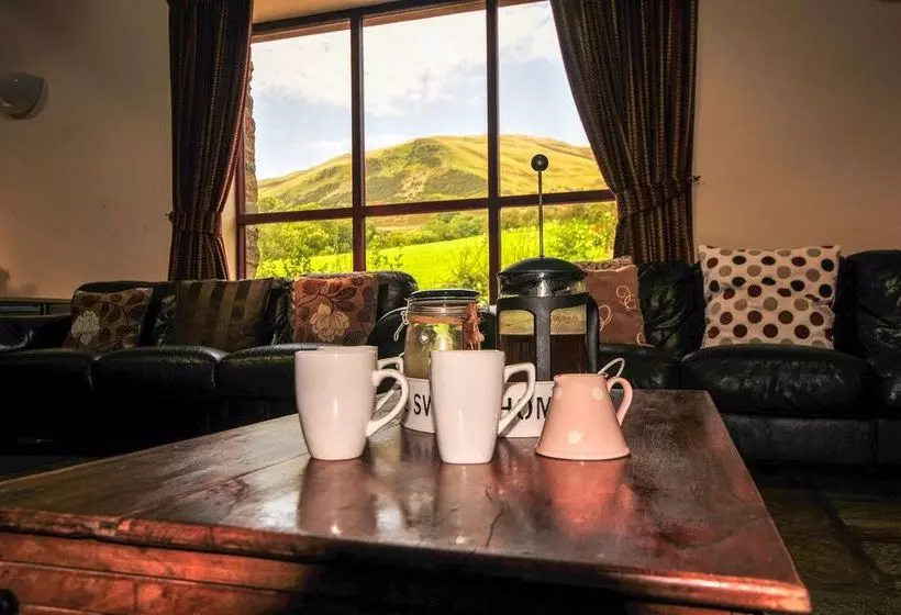 Общежитие Howgills Barn