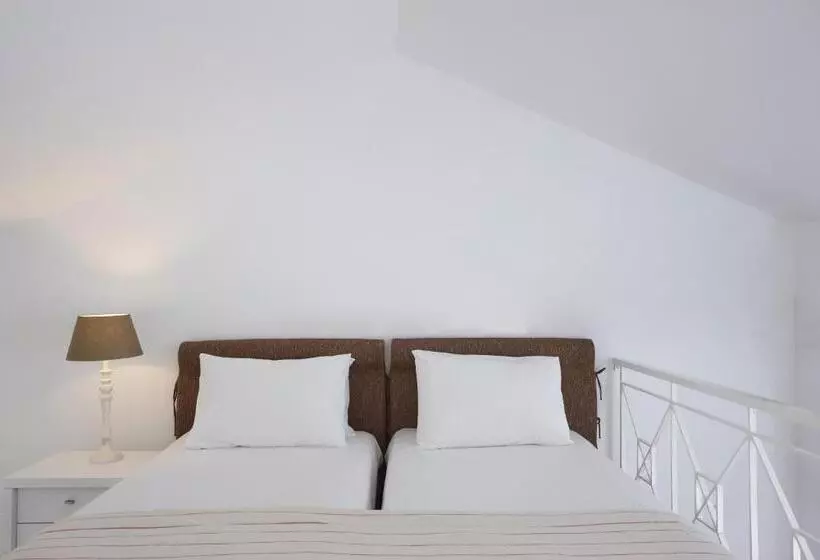 Anassa Mare Villas & Residences