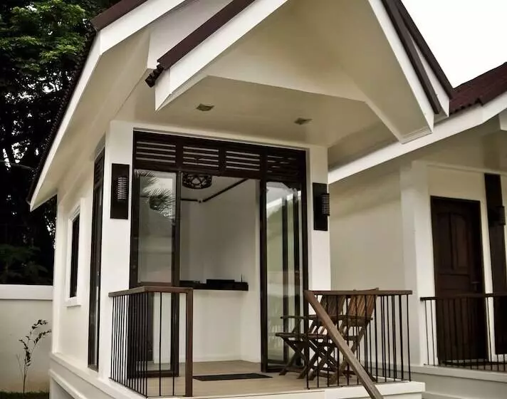 ベッドアンドブレックファースト Cleon Villas Pension