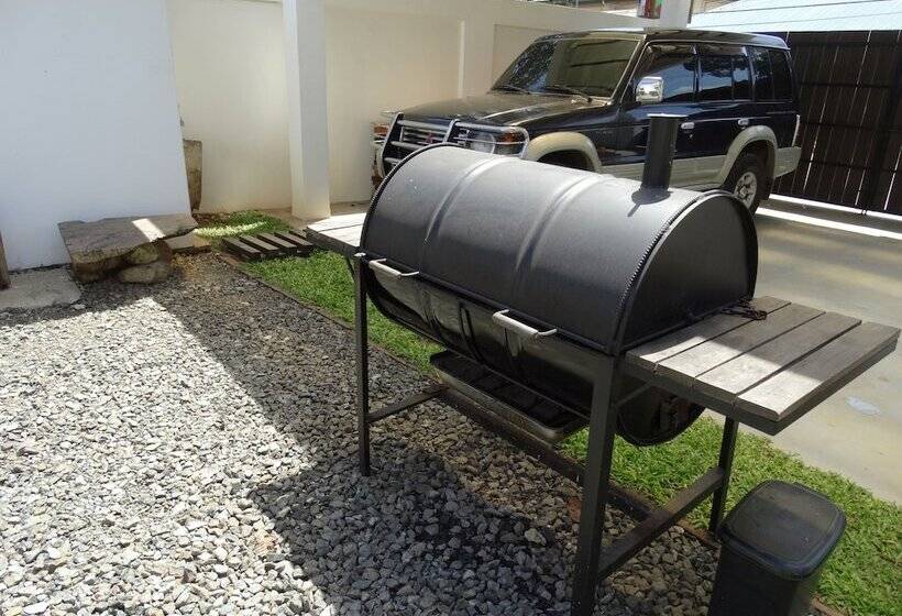 צימר Cleon Villas Pension