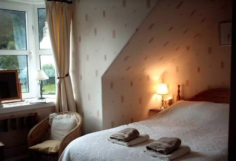 Bed and Breakfast Schiehallion Guest House