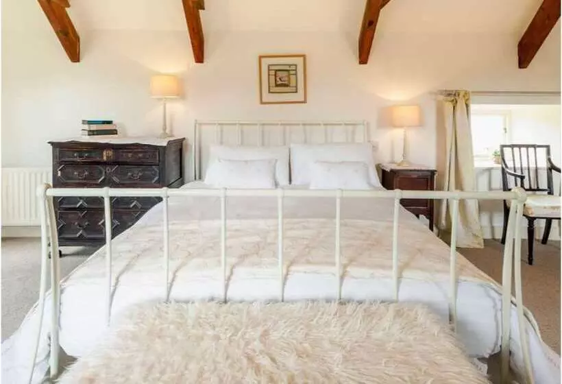 민박 Westfield House Farm