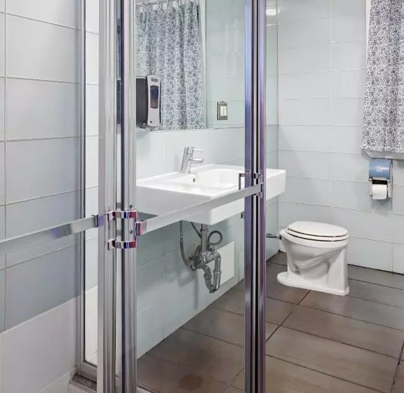 Central Park West Hostel