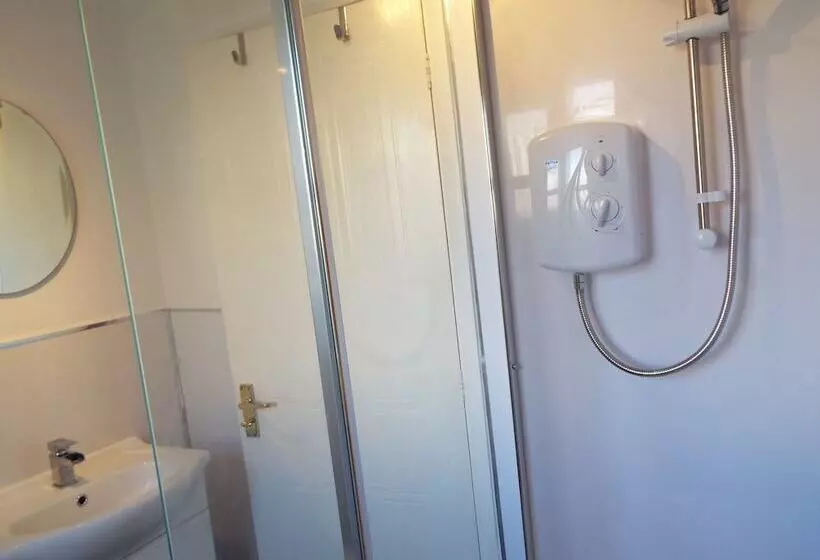 Edinburgh Palace Apartment