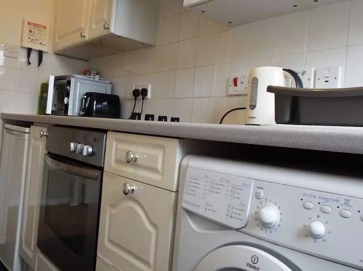 Edinburgh Palace Apartment