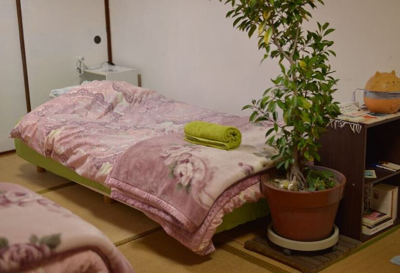 Guesthouse Neko Neko – Hostel