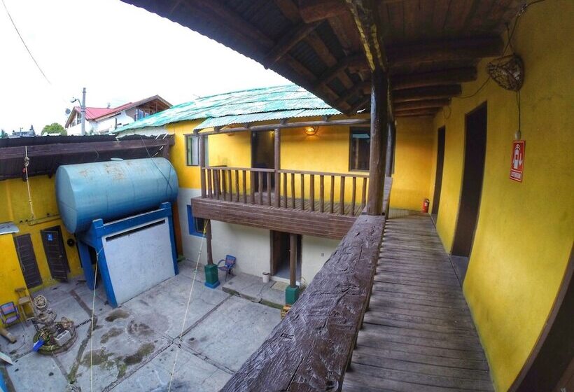 فندق فئة نجمة واحدة Posada St Cruz Creel