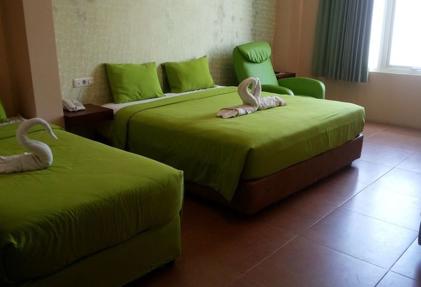 בית מלון כפרי Agung Makassar